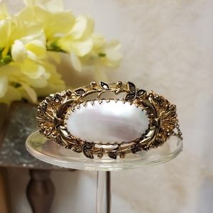 Whiting and Davis {Vintage} MoP Bracelet